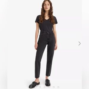 Levi’s Black 80’s Mom Women’s Jeans (NWT)